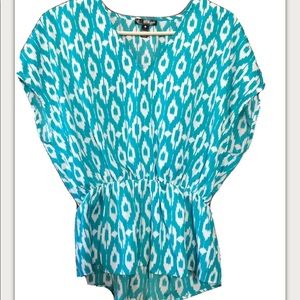 Aqua Brand Sleeveless V Neck Top Elastic Waist